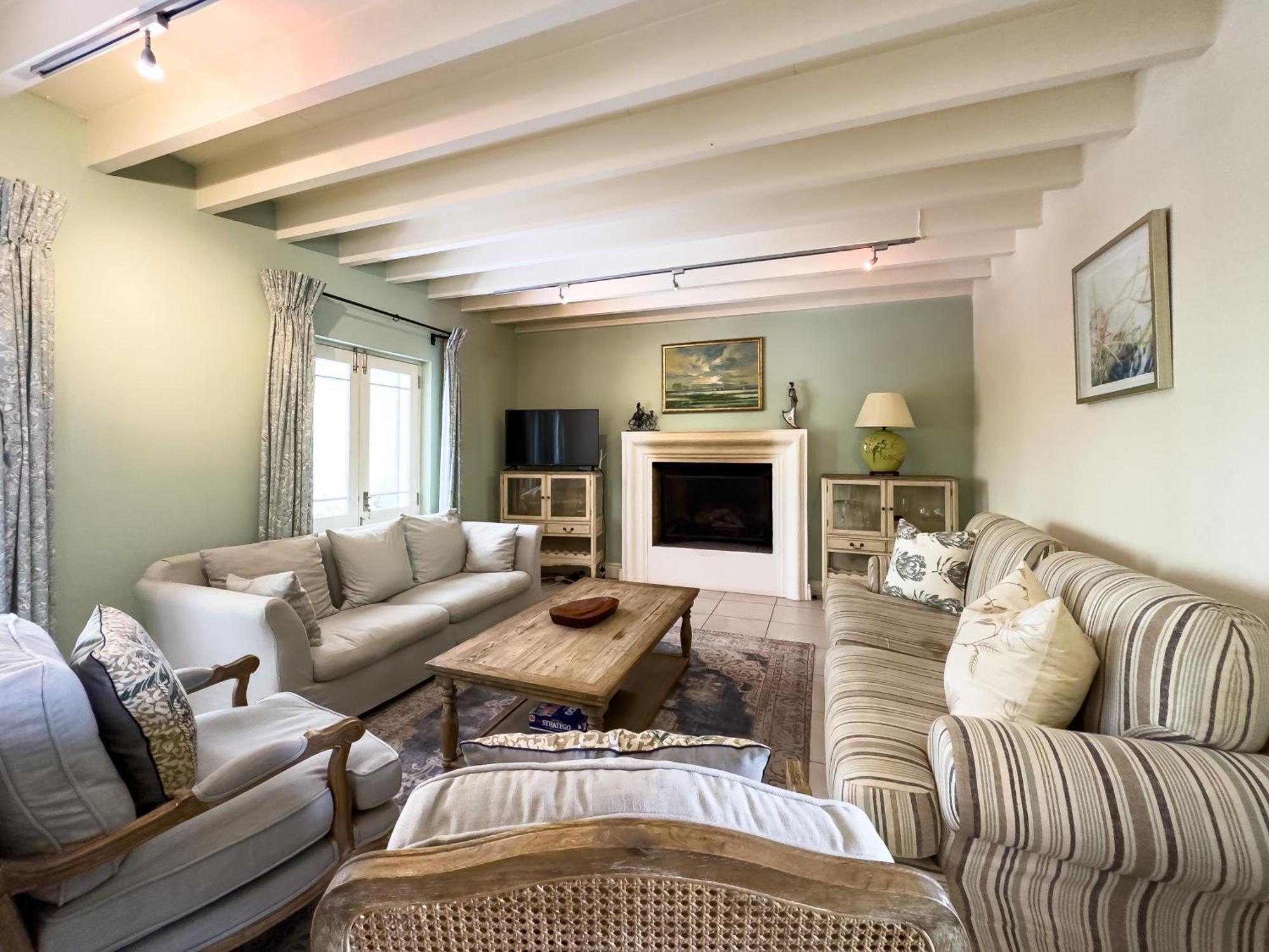 The Hidden Retreat On Haumann Villa *